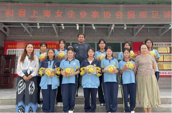 奔赴赛场 奔赴赛场