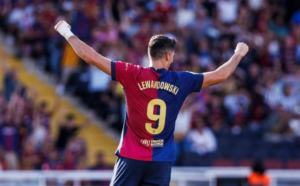 业生涯, 于波兰瓦尔 业生涯, 于波兰瓦尔